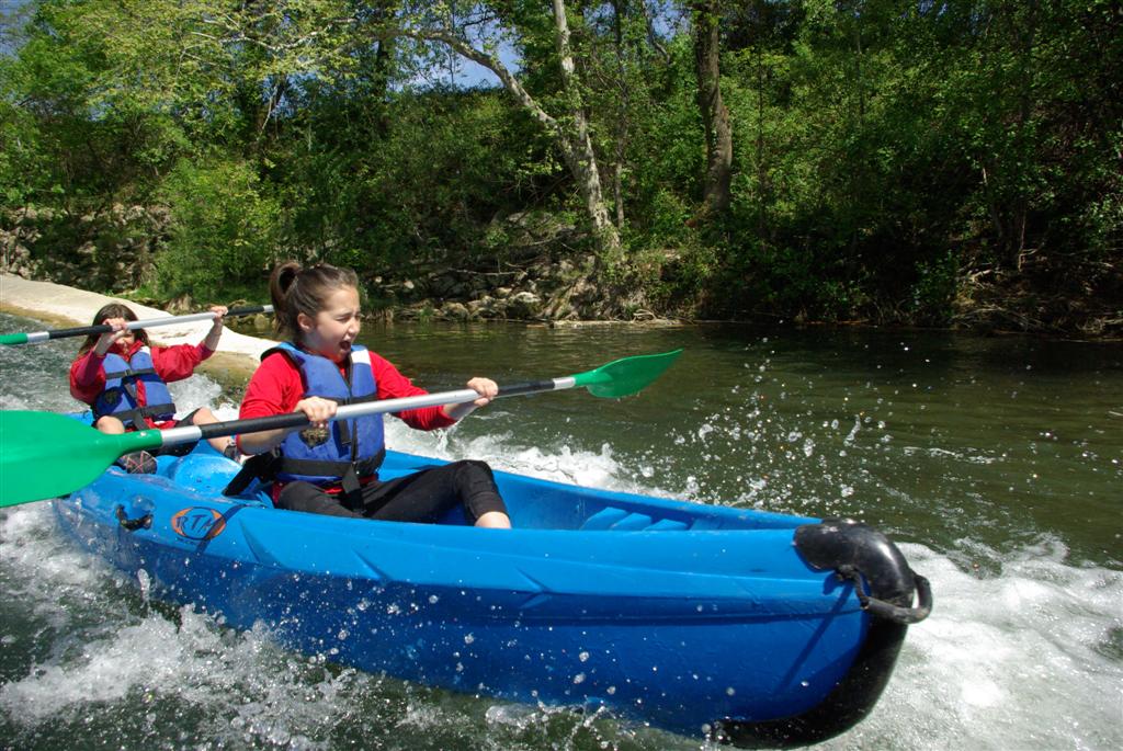 canoe kayak la roque d aubais kayak tribu